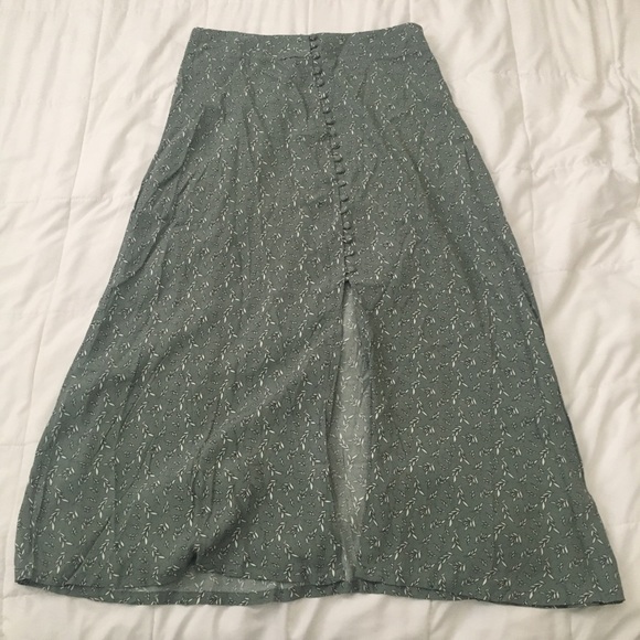 Cotton On Dresses & Skirts - Cotton On Summer Button Midi Skirt L